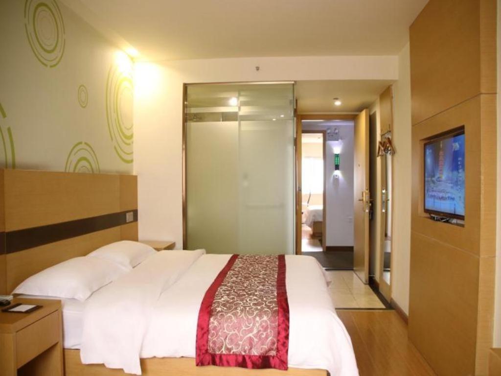 Greentree Inn Zhejiang Ningbo South Railway Station Express Hotel Buitenkant foto