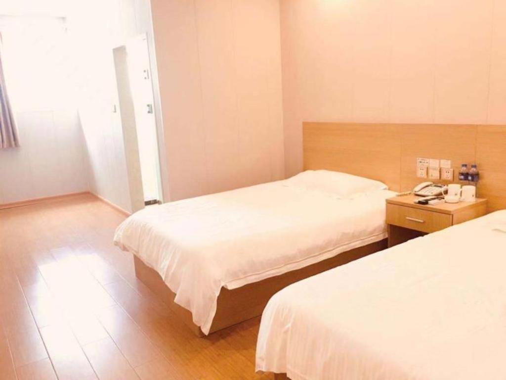 Greentree Inn Zhejiang Ningbo South Railway Station Express Hotel Buitenkant foto