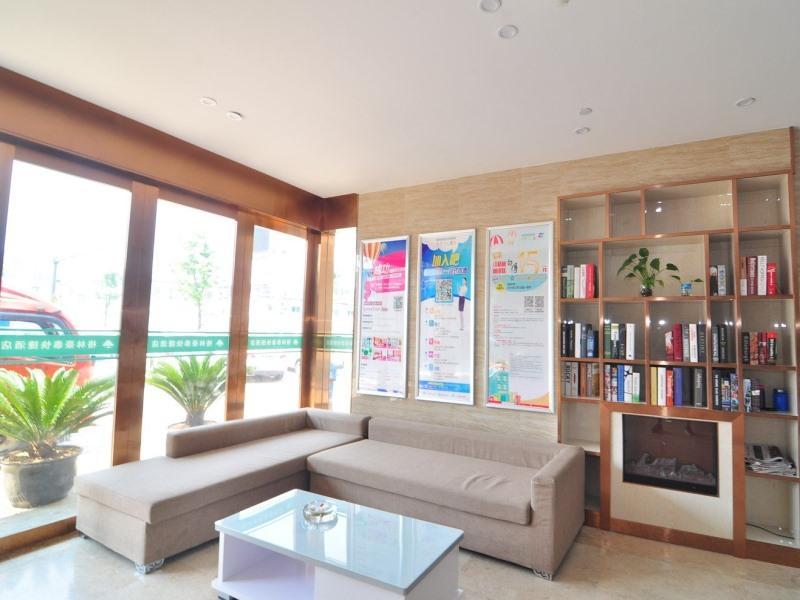 Greentree Inn Zhejiang Ningbo South Railway Station Express Hotel Buitenkant foto