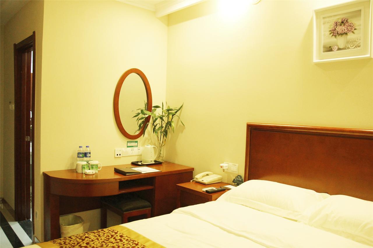 Greentree Inn Zhejiang Ningbo South Railway Station Express Hotel Buitenkant foto