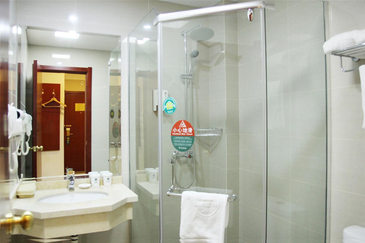 Greentree Inn Zhejiang Ningbo South Railway Station Express Hotel Buitenkant foto