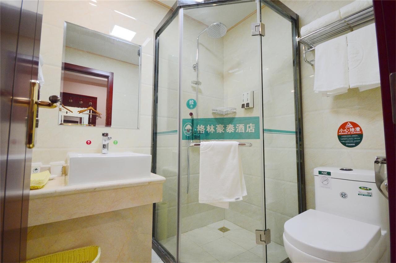 Greentree Inn Zhejiang Ningbo South Railway Station Express Hotel Buitenkant foto